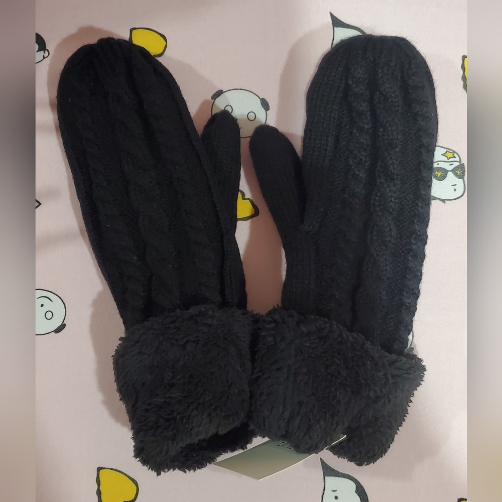 Women black sweater mittens gloves